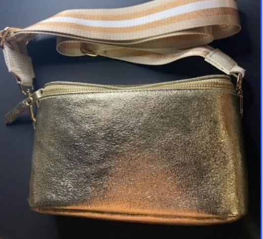 Banane cuir forme rectangulaire