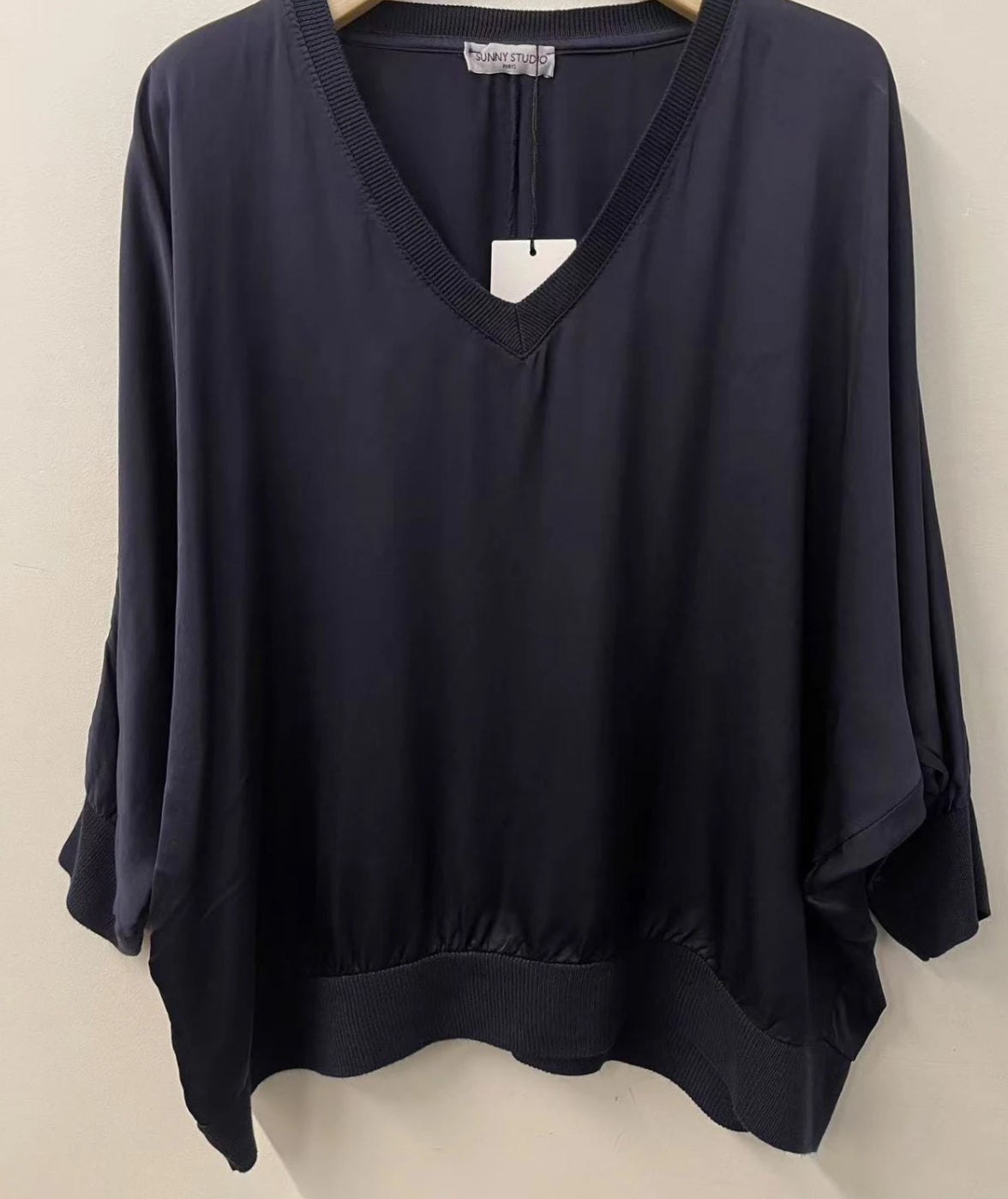 Top féminin décontracté en V