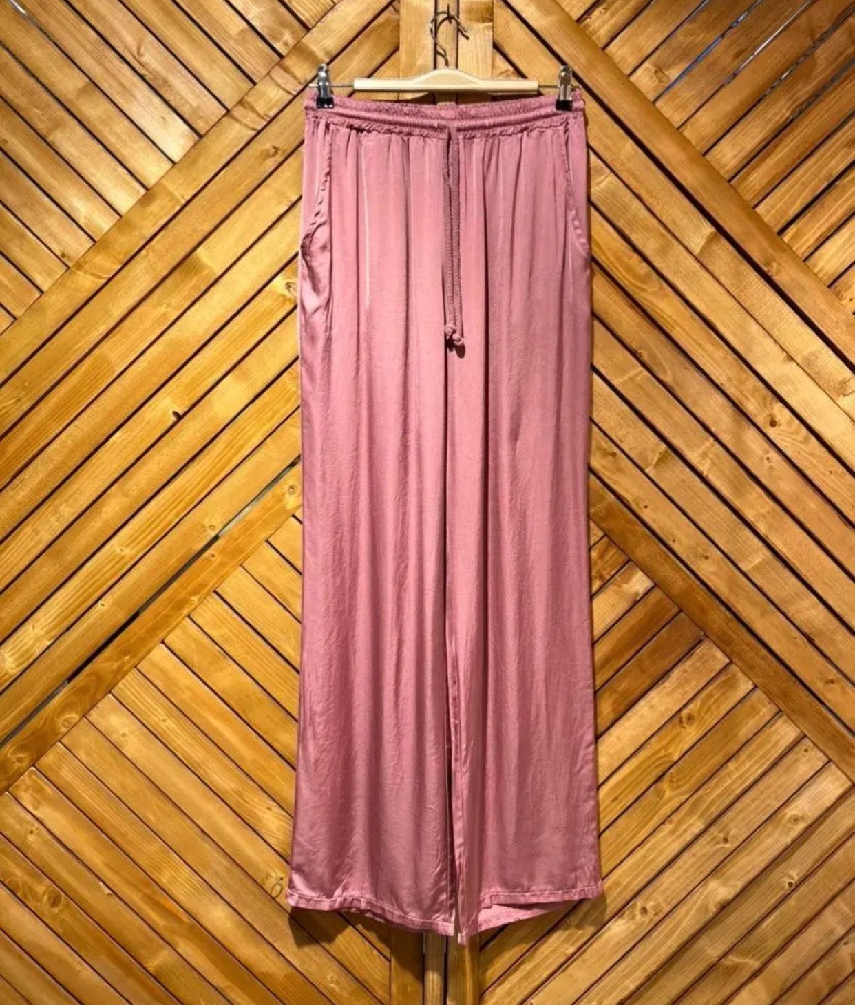 Pantalon satiné